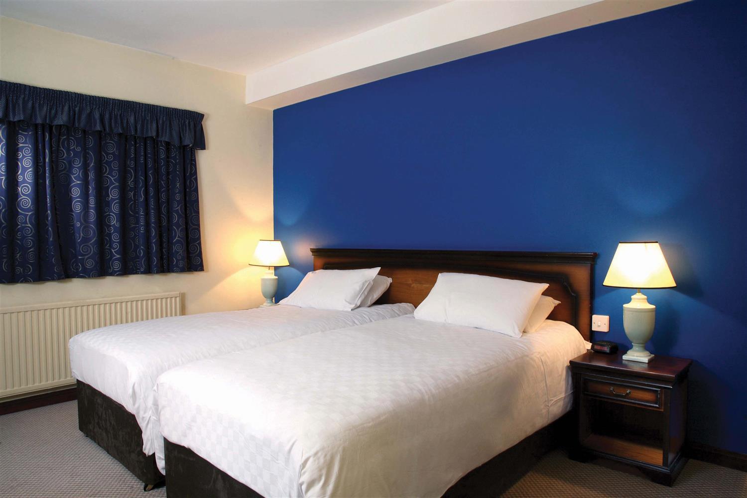 Best Western Rockingham Forest Hotel Корбі Екстер'єр фото