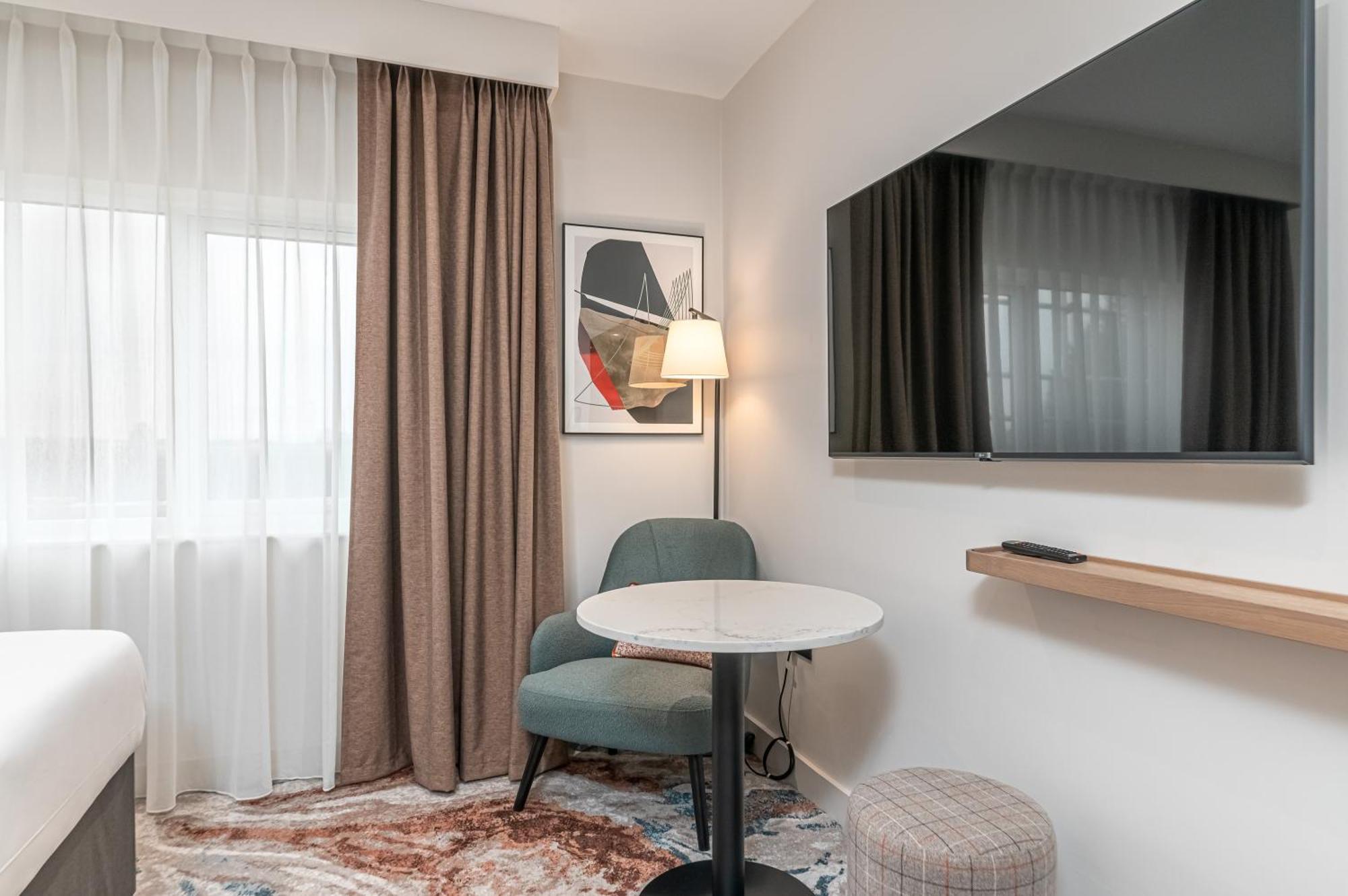 Best Western Rockingham Forest Hotel Корбі Екстер'єр фото